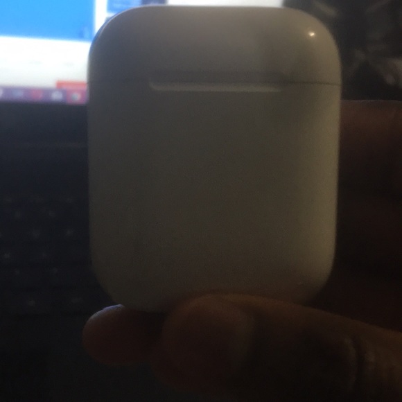 Apple air pods - Picture 4 of 4